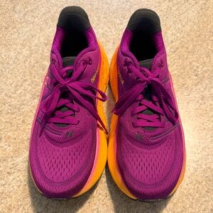 Women’s New Balance Fresh Foam More V3, Size 10, Purple Punch And Orange Soles